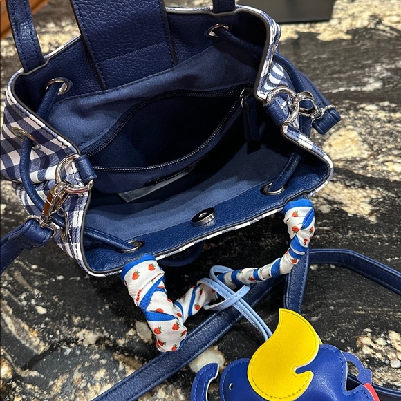 Liz Claiborne Gingham Drawstring Bag with Elephant Charm - Picture 6 of 8